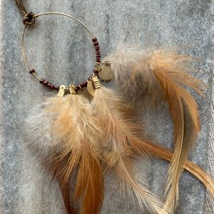 Feather necklace